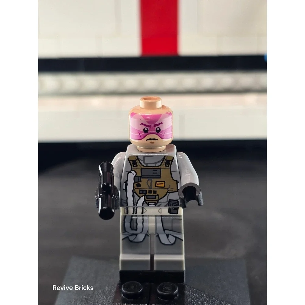 Star‎ Wars - sw0558 - Gray Squadron Pilot (Horton Salm)